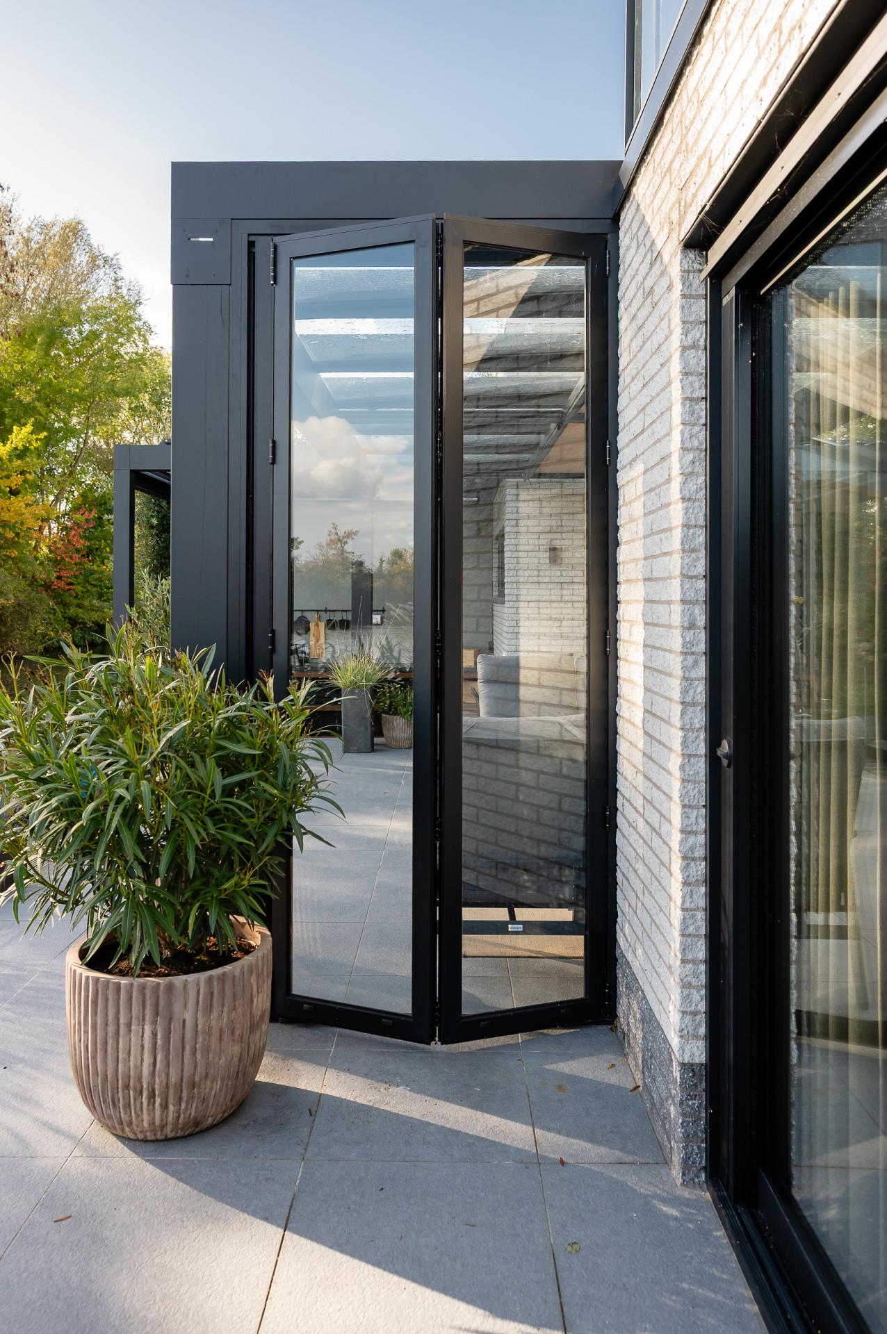 aluxeulatraline cornels leerdam gb 20251024 067 lr