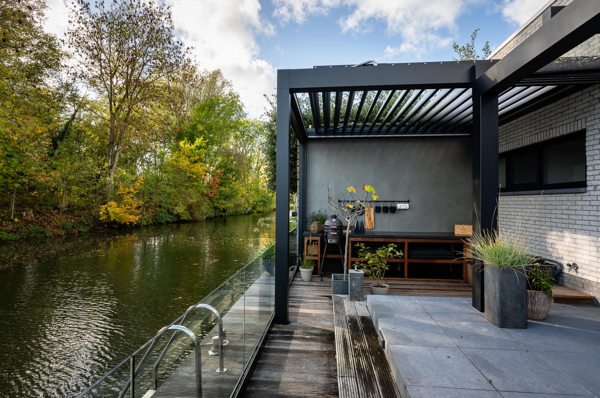 aluxeulatraline cornels leerdam gb 20251024 041 lr