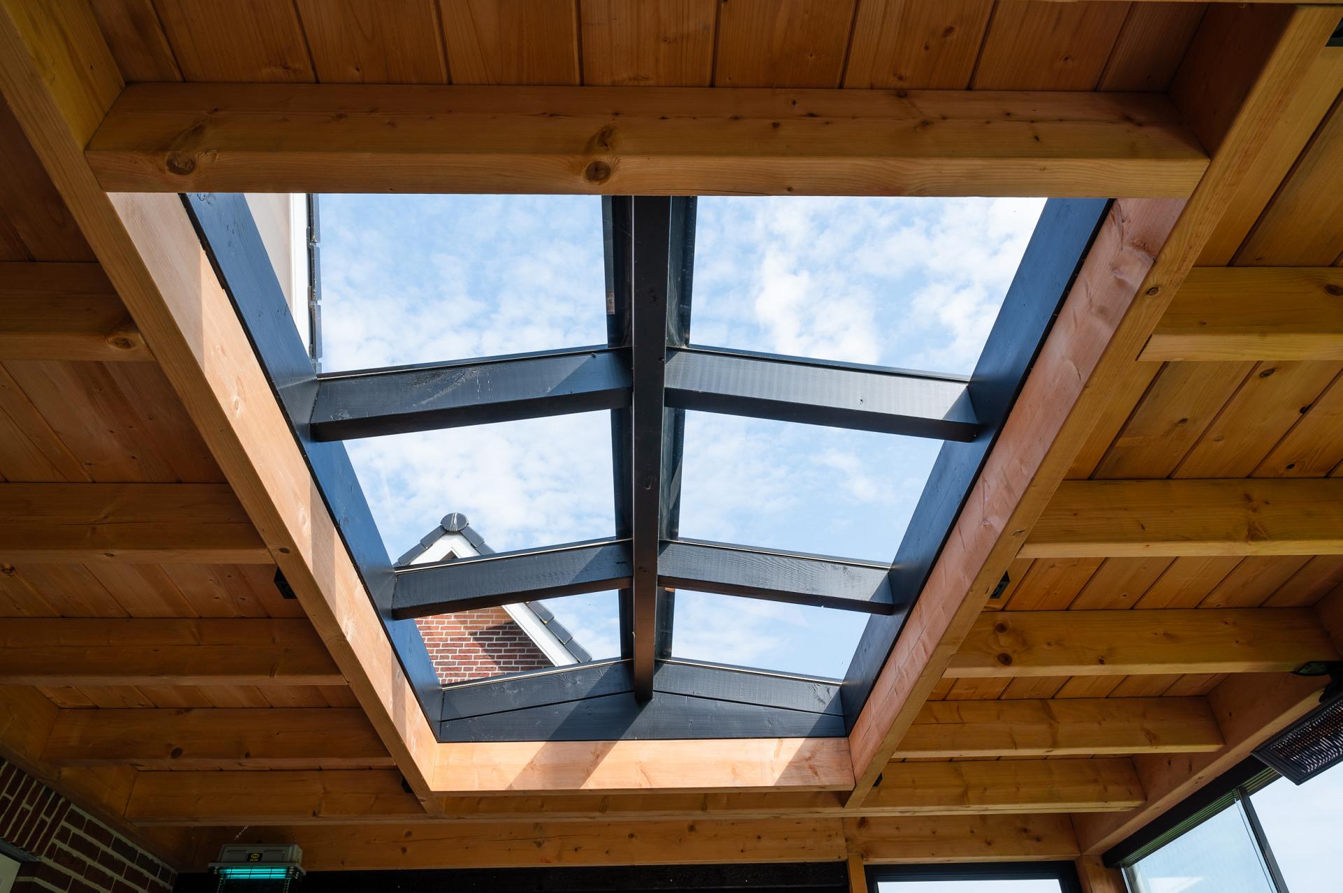 tuinkamer hout hellouw mav 4429 lr 1 