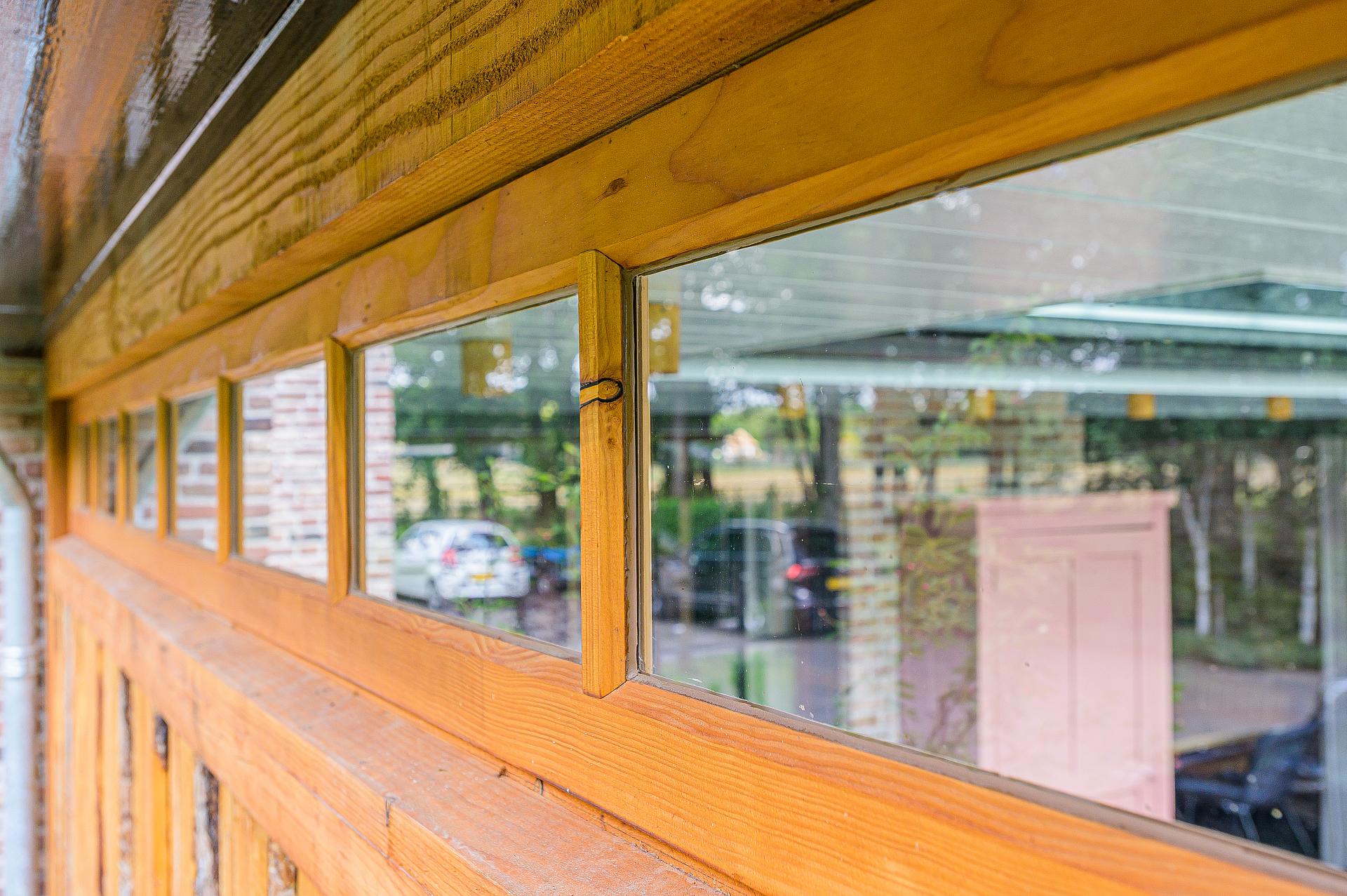 tuinkamer hout daklicht screens lunteren hr 6873