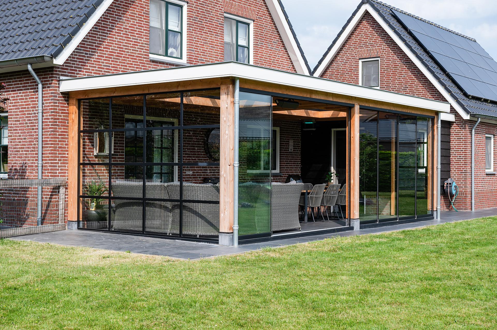 tuinkamer hout hellouw mav 4478 hr.jpg