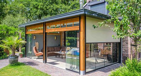 tuinkamer hout daklicht screens lunteren lr 6846