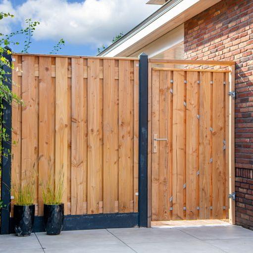 Tuinscherm Zwarte Woud, douglas, RVS-geschroefd, 21-planks (19+2) 180x180 cm