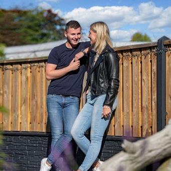 Beton-motiefplaat antraciet - H26xD3.5xL184cm leisteenmotief