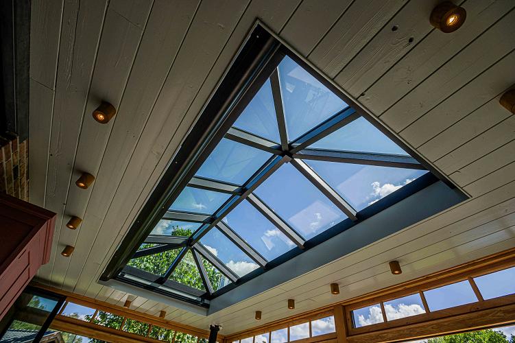 tuinkamer hout daklicht screens lunteren lr 6966 2 