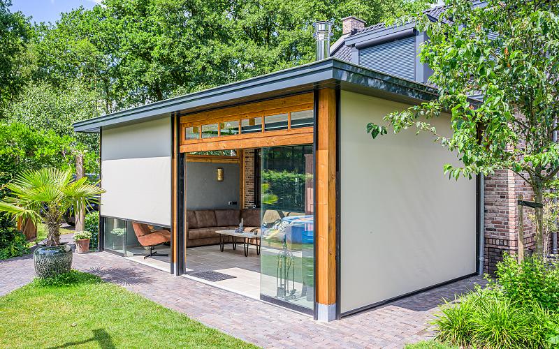 tuinkamer hout daklicht screens lunteren hr 6848