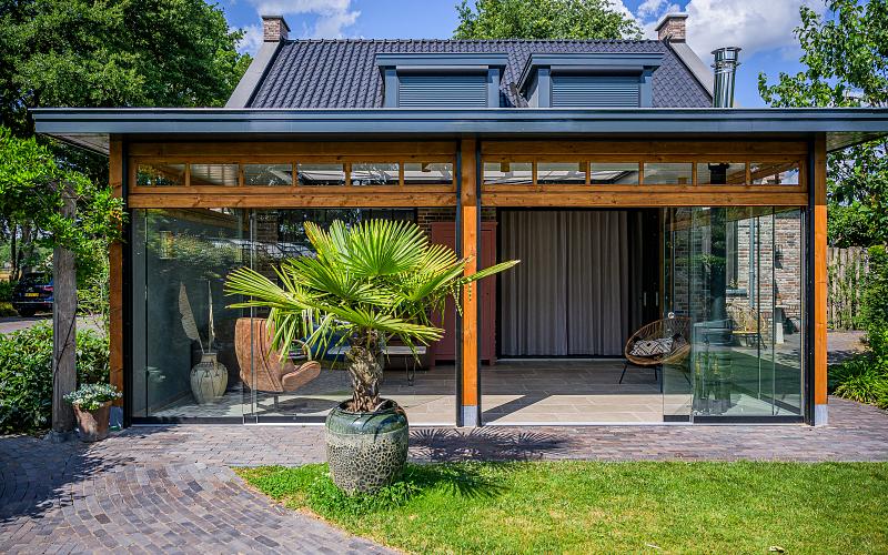 tuinkamer hout daklicht screens lunteren hr 7020