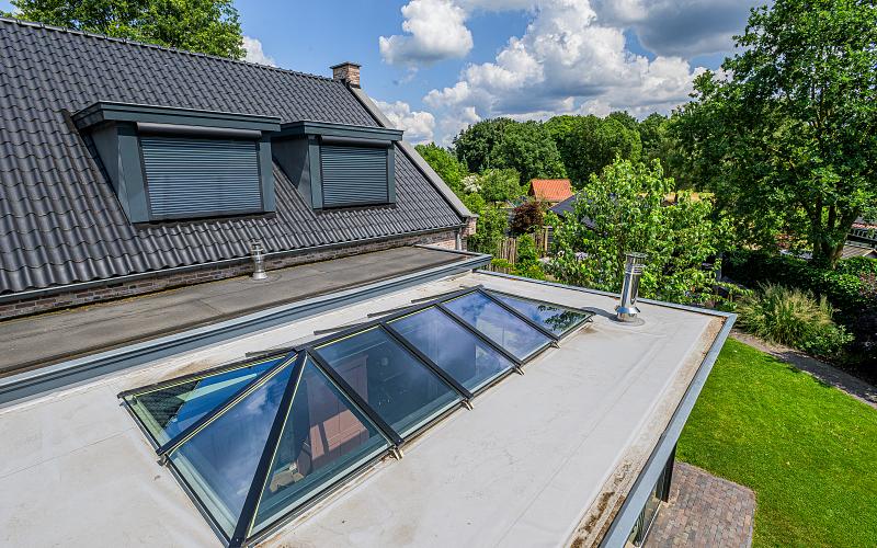 tuinkamer hout daklicht screens lunteren hr 6863